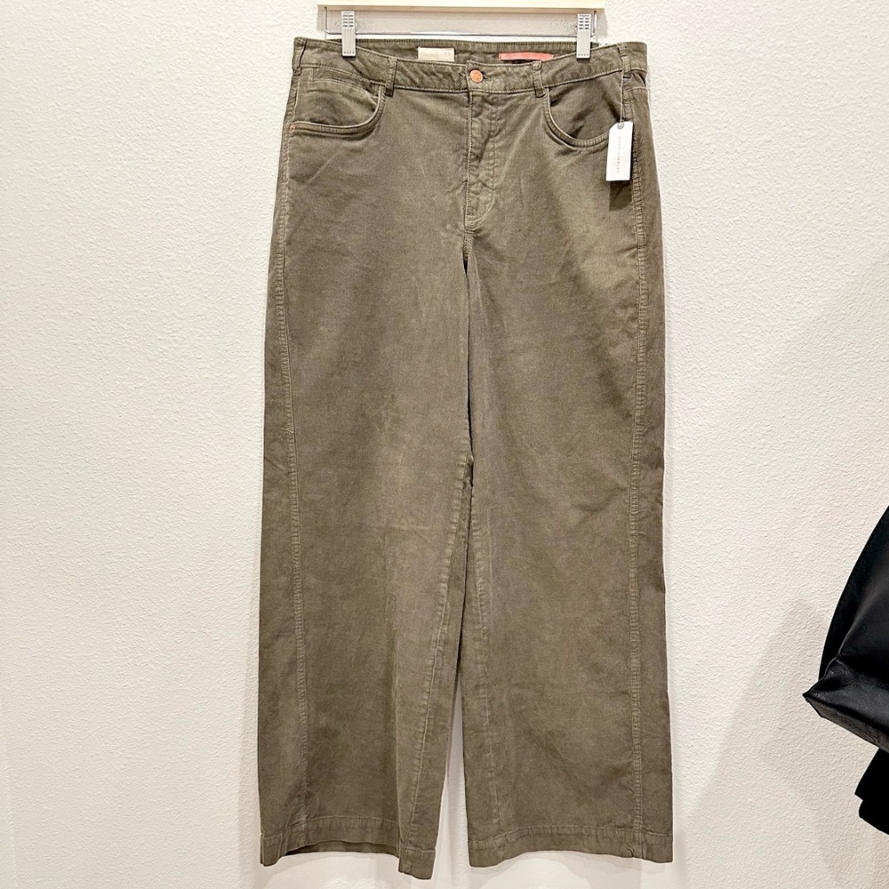 NWT! Anthropologie PILCRO Moss Green Corduroy Wide Leg Pants!